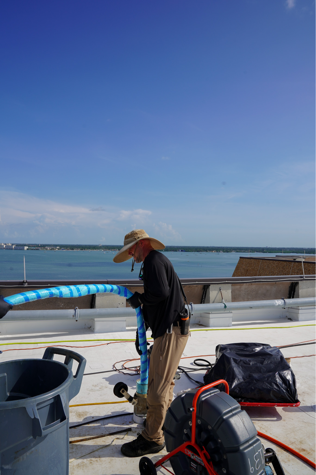 Pipe cleaning and commercial sewer repair in Irvine & Long Beach CA